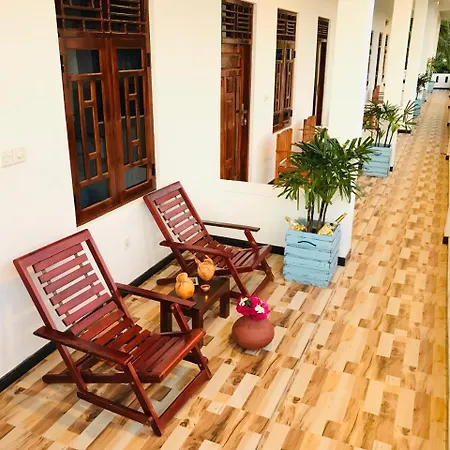 Oasis Bay - Arugam Bay Hotel Exterior photo